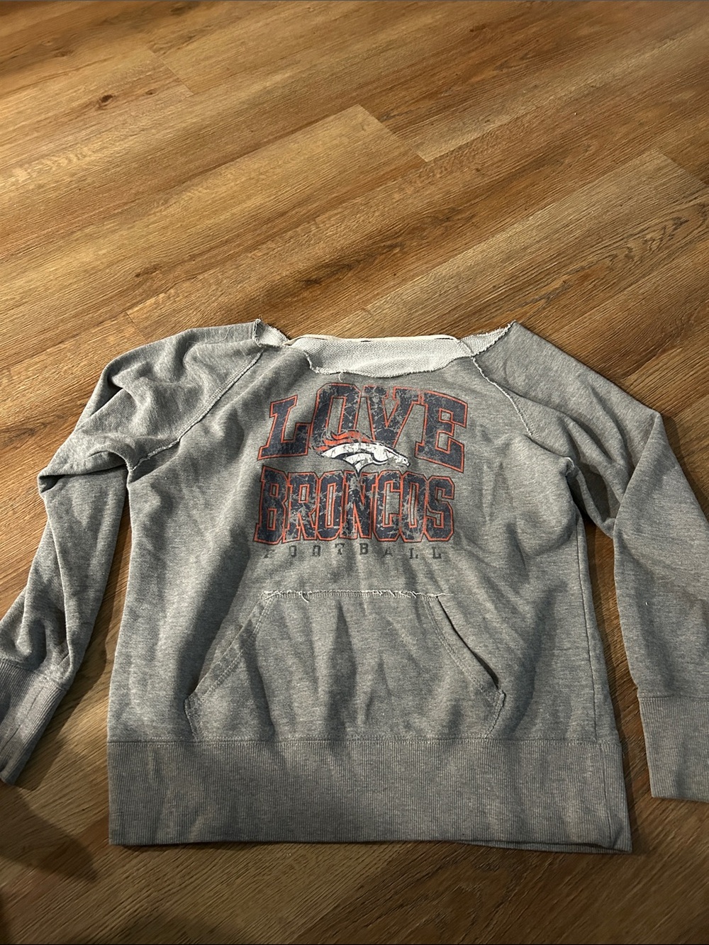 Denver Broncos Gray Women's Pullover Sweatshirt